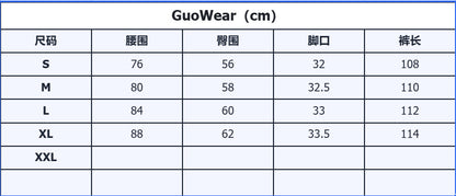 Fashionable retro jeans with multi-functional detachable pocket design, straight-leg pants suitable for both men and women, for relaxed and casual wear.