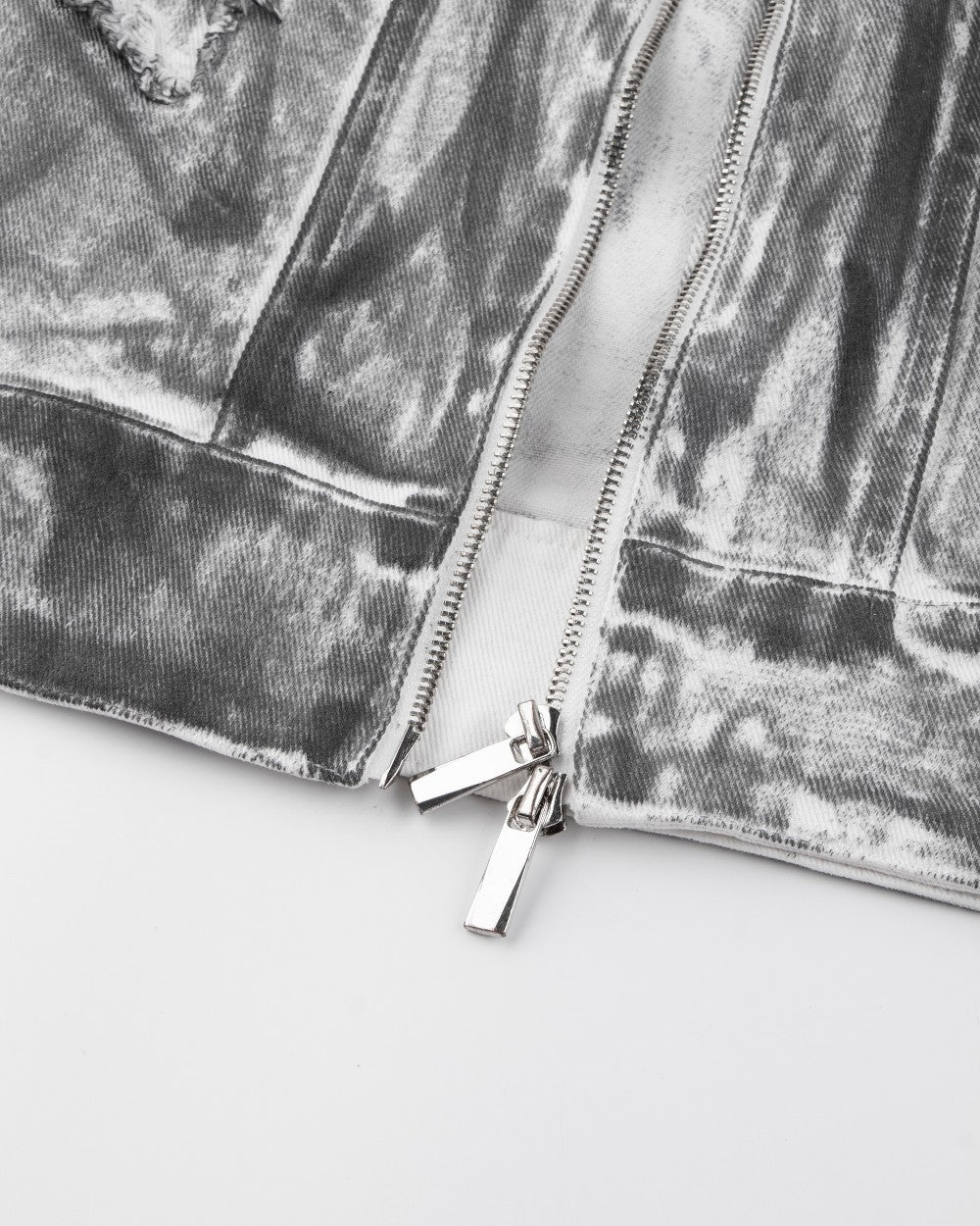 2025Autumn American High Street Heavy Craft Hand-painted Denim Jacket for Men and Women Retro Street Distressed Washed Jeans