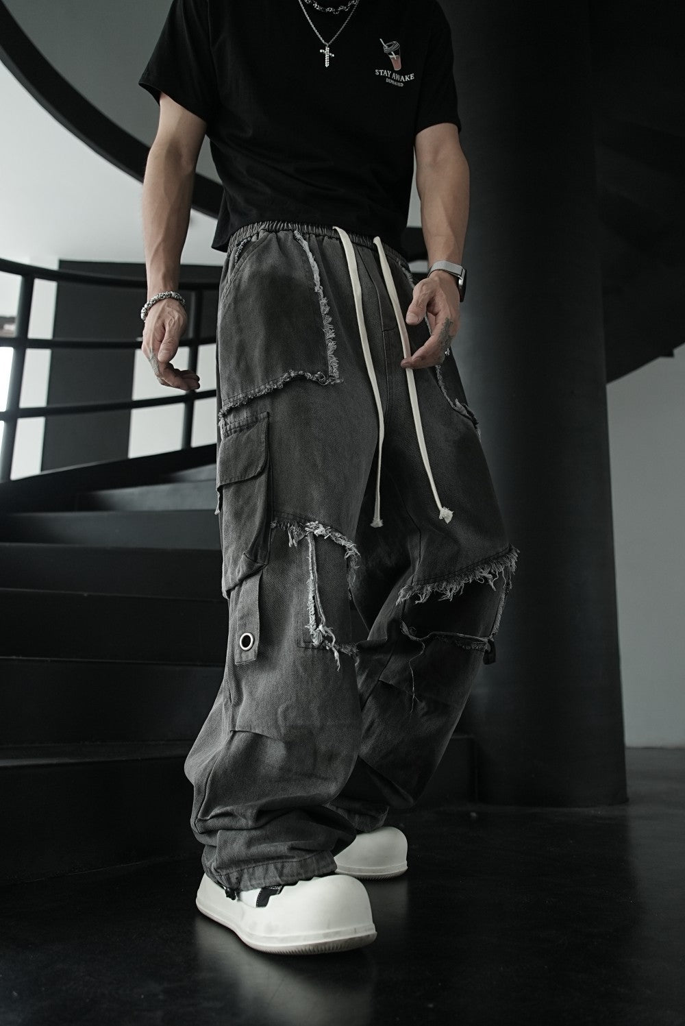 European and American High Street Heavy Wash Vintage Jeans for Men and Women Multi-Pocket Patchwork Frayed Edge Distressed Straight Casual Pants