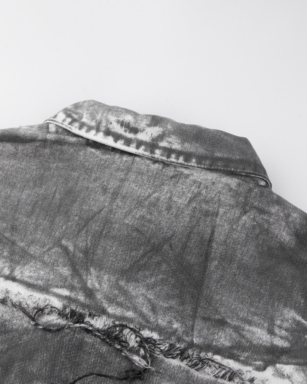 2025Autumn American High Street Heavy Craft Hand-painted Denim Jacket for Men and Women Retro Street Distressed Washed Jeans