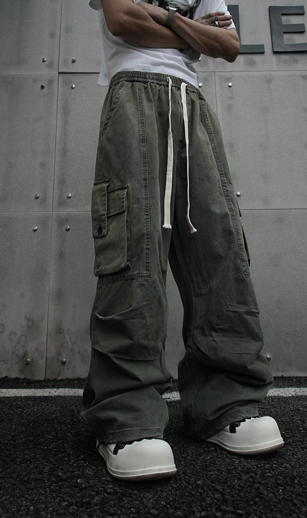 American Retro Wasteland Washed Vintage Multi-Pocket Cargo Pants Unisex Trendy Loose Straight Wide-Leg Casual Long Pants