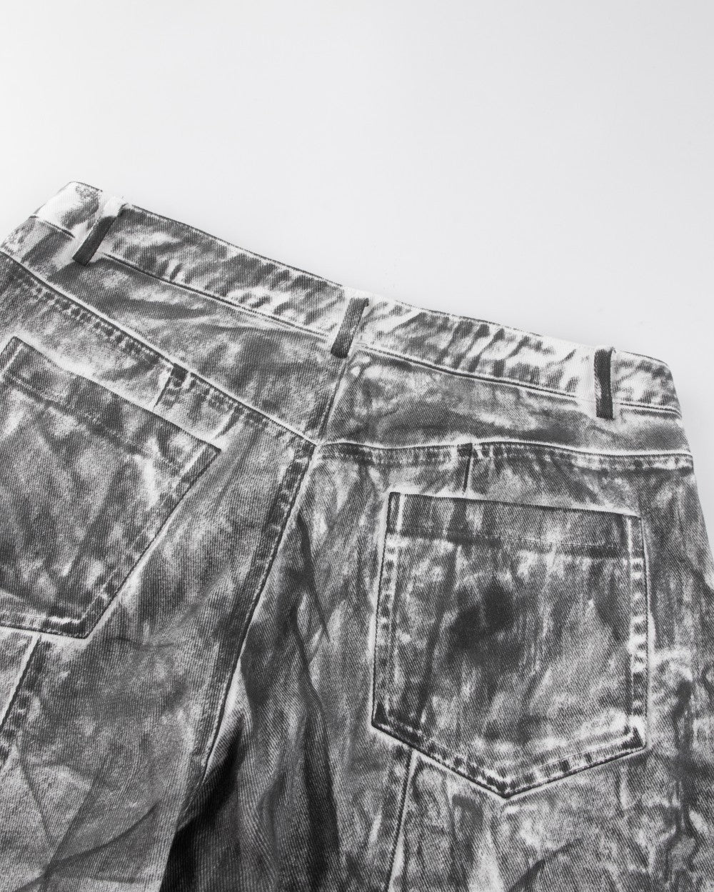 2025Autumn American High Street Heavy Craft Hand-painted Denim Jacket for Men and Women Retro Street Distressed Washed Jeans